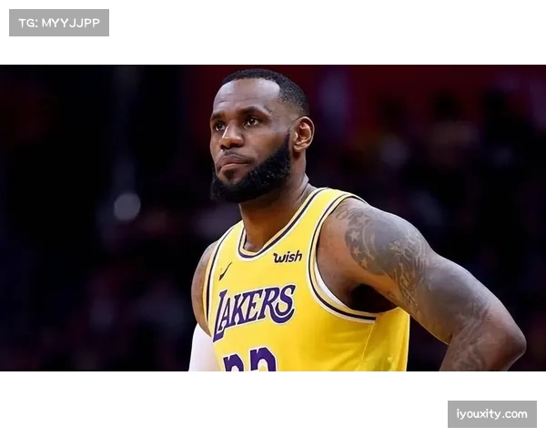 詹姆斯离场拒握手独得39分难掩衰退迹象旧神背影见证时代终结